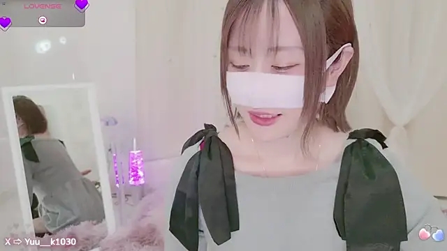 Yuu  k online show from 02-04-25, 02:10