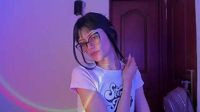  Jessy Moon  online show from 12-11-24, 08:07