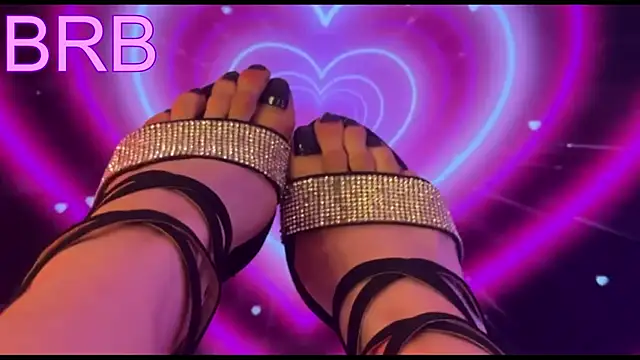 Snapshot of _Jessy_Moon_ chatting on 04-28-26, 10:04 Jessy Moon online show from 04-28-26, 10:04