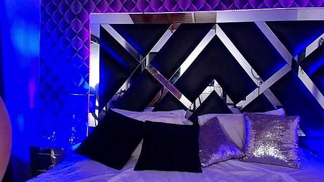 Snapshot of victoriaa_lee_ chatting on 10-11-25, 08:40 victoriaa lee online show from 10-11-25, 08:40