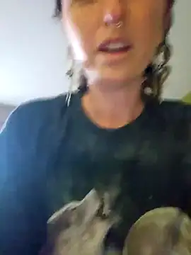 Snapshot of mossy_kiss chatting on 12-29-24, 05:22 mossy kiss online show from 12-29-24, 05:22