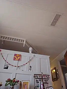 Snapshot of mossy_kiss chatting on 11-13-25, 05:12 mossy kiss online show from 11-13-25, 05:12