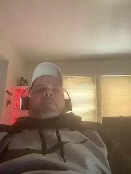 Cristian-Brayan online show from 02-09-25, 04:40