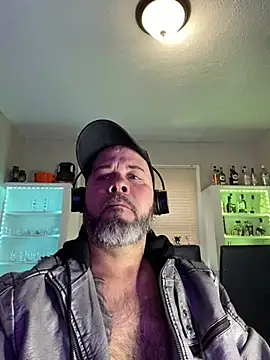 Cristian-Brayan online show from 03-04-25, 01:17