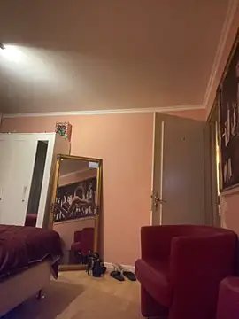 sophiahot thick online show from 10-17-25, 08:33