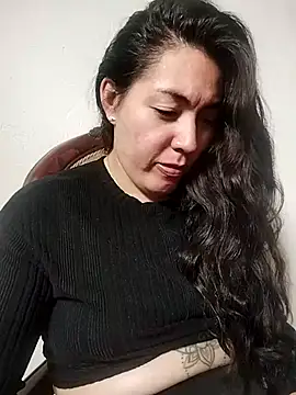 katha steele  online show from 10-15-25, 01:55