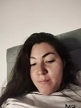 katha steele  online show from 11-14-25, 02:21