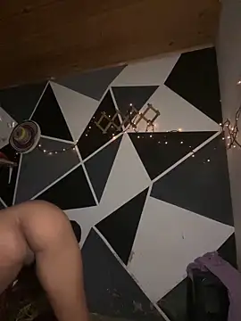 emilyharber online show from 04-10-26, 08:02