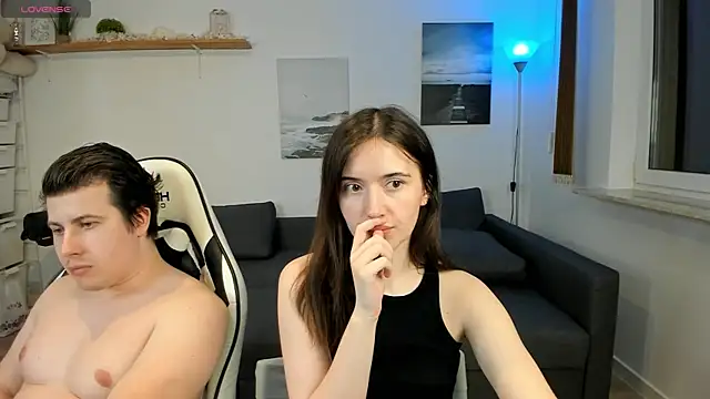 PollyFlame online show from 02-03-25, 10:21