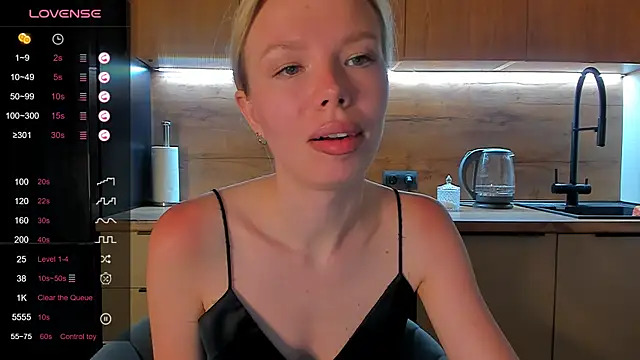 Olivia Bells online show from 06-13-26, 08:51