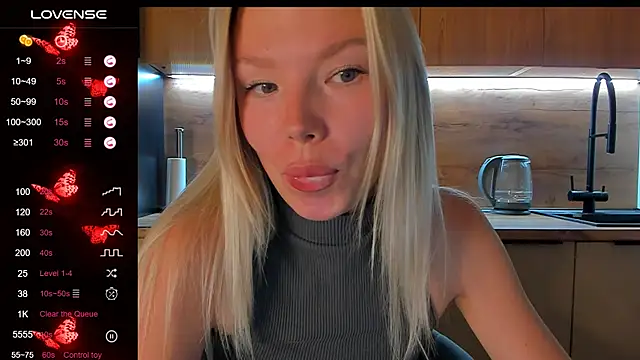 Olivia Bells online show from 07-04-26, 09:21
