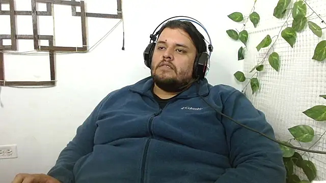 Snapshot of altairstudiosvip_ chatting on 10-16-25, 01:45 altairstudiosvip online show from 10-16-25, 01:45