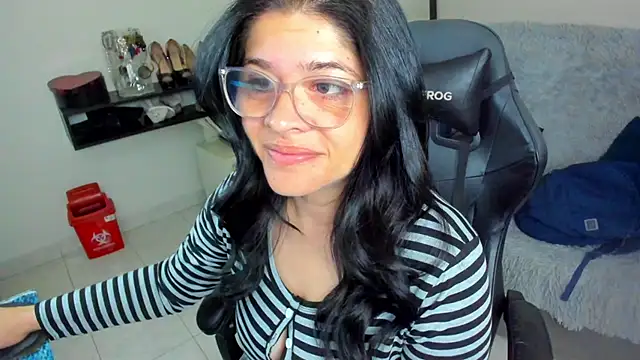 BellaFlaming online show from 03-17-26, 10:40