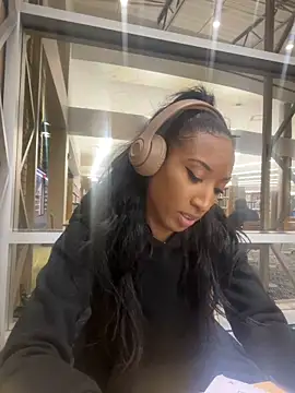 Iceblanca online show from 11-11-25, 12:21