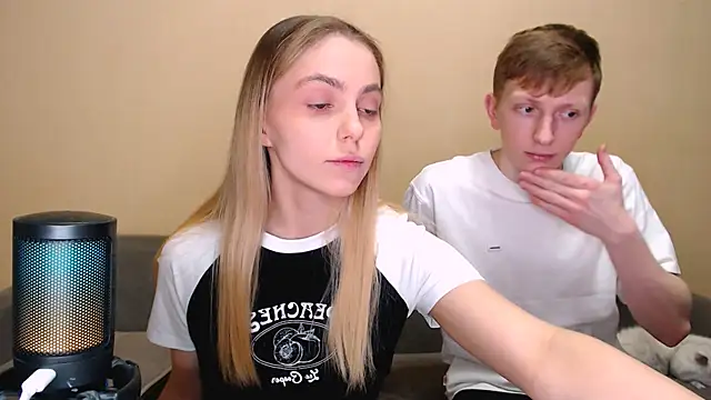 juliaanddima online show from 02-07-26, 09:51