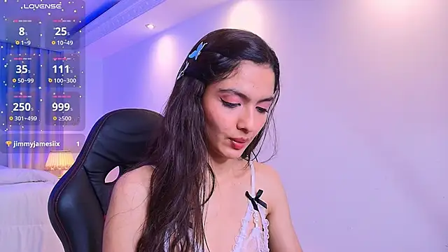 Snapshot of miiaa_evans chatting on 03-21-25, 07:11 miiaa evans online show from 03-21-25, 07:11