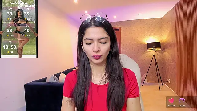 Snapshot of miiaa_evans chatting on 11-10-25, 11:09 miiaa evans online show from 11-10-25, 11:09