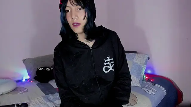 Room312  online show from 01-08-26, 01:19