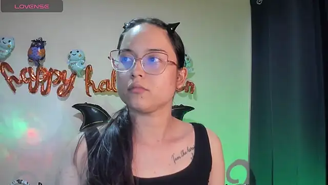 shantalc3rezo online show from 10-22-25, 08:52