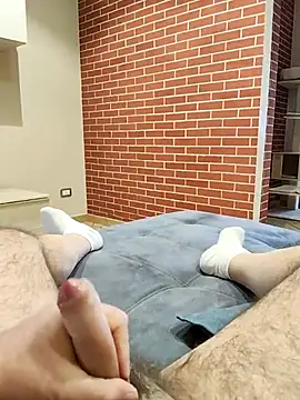 Snapshot of orsettoCum chatting on 03-18-26, 10:40 orsettoCum online show from 03-18-26, 10:40