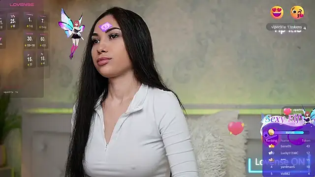 Snapshot of AmyKaiya chatting on 03-19-25, 08:32 AmyKaiya online show from 03-19-25, 08:32