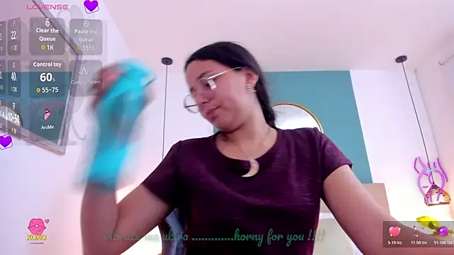 lucy blue28 online show from 05-21-26, 01:18