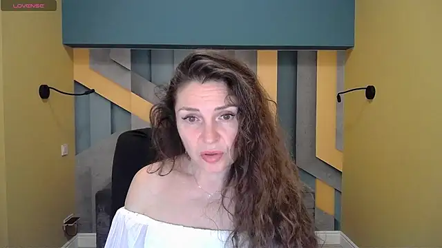 EllaLong online show from 12-14-24, 12:33