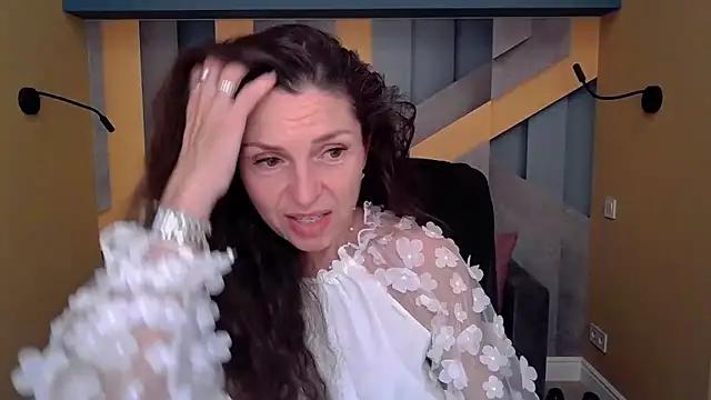 EllaLong online show from 09-14-25, 11:31