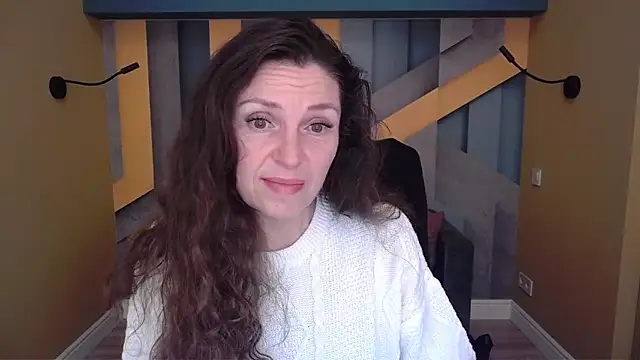 EllaLong online show from 11-25-25, 12:38