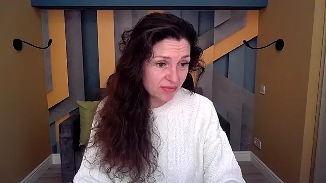 EllaLong online show from 03-01-26, 12:29