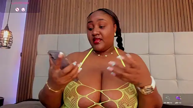 Saravy Blandon online show from 09-12-25, 10:59