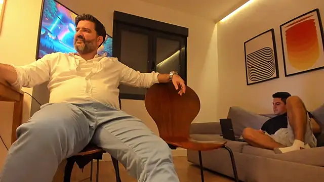 Maxi TheBigDaddy online show from 12-08-24, 06:50