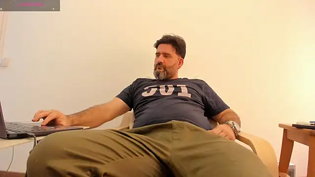 Maxi TheBigDaddy online show from 01-26-25, 12:33