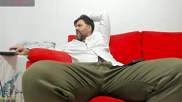 Maxi TheBigDaddy online show from 01-31-25, 01:01