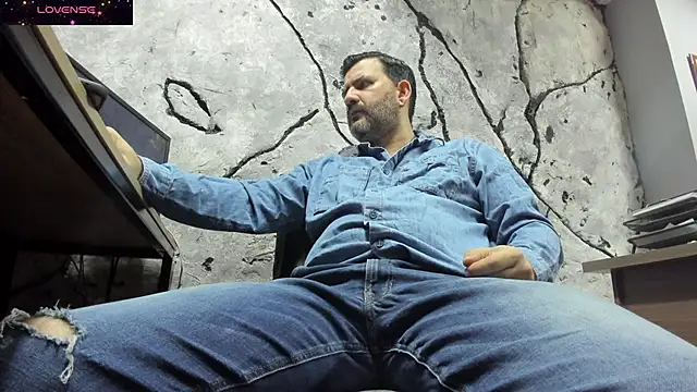 Maxi TheBigDaddy online show from 09-16-25, 01:23