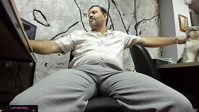 Maxi TheBigDaddy online show from 09-25-25, 10:19