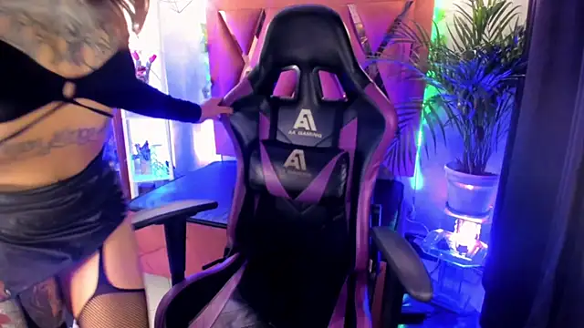 Megan inked online show from 01-04-25, 05:58