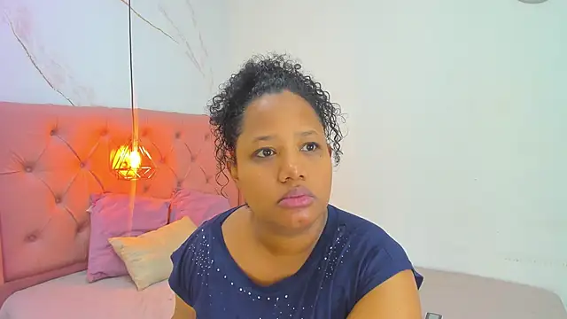 Belle Brunette online show from 01-10-26, 11:23