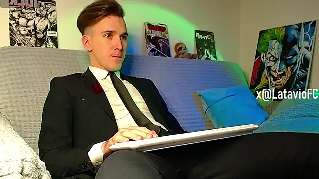 Midnighter  online show from 05-13-26, 11:11