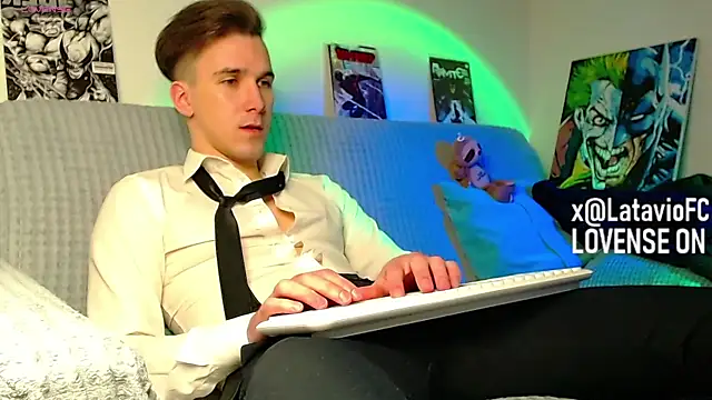 Midnighter  online show from 05-27-26, 01:57