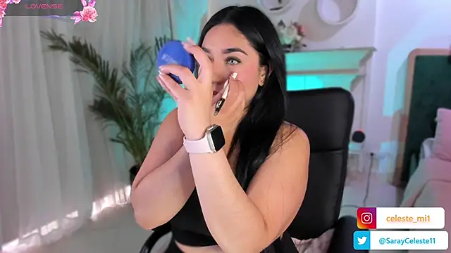 Snapshot of scarlet_miller1 chatting on 02-05-25, 11:44 scarlet miller1 online show from 02-05-25, 11:44