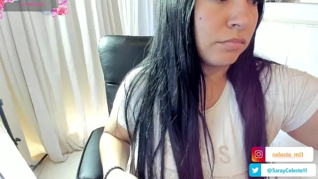 Snapshot of scarlet_miller1 chatting on 02-09-25, 02:18 scarlet miller1 online show from 02-09-25, 02:18