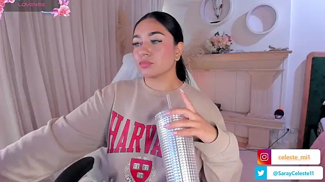 Snapshot of scarlet_miller1 chatting on 02-11-25, 02:57 scarlet miller1 online show from 02-11-25, 02:57