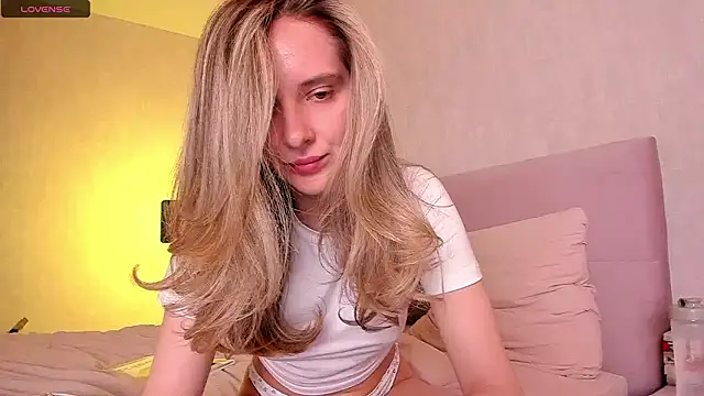 Snapshot of PatriciaBlairs chatting on 02-08-26, 03:26 PatriciaBlairs online show from 02-08-26, 03:26