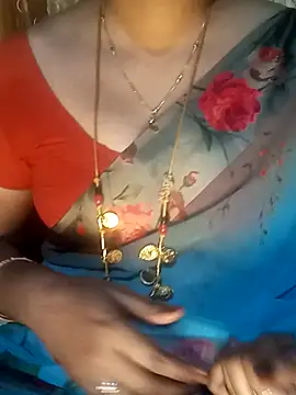 Snapshot of tuttifrutti17 chatting on 12-04-24, 06:17 tuttifrutti17 online show from 12-04-24, 06:17