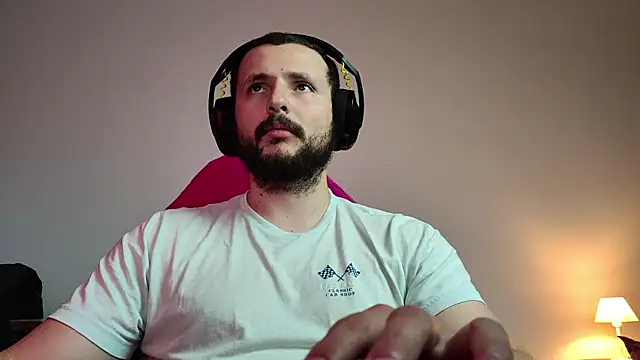 iurytx online show from 09-08-25, 09:47