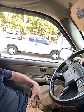 Snapshot of Themechanic420 chatting on 11-12-25, 09:03 Themechanic420 online show from 11-12-25, 09:03