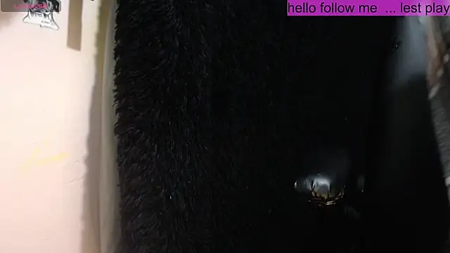 Snapshot of toxxxic_cams chatting on 03-09-25, 07:34 toxxxic cams online show from 03-09-25, 07:34