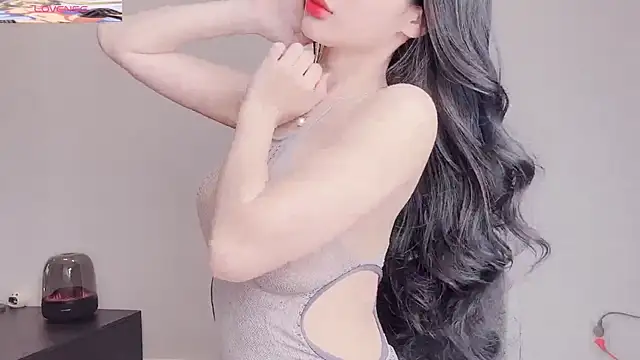 Snapshot of bejeni-sweet chatting on 03-12-25, 02:09 bejeni-sweet online show from 03-12-25, 02:09