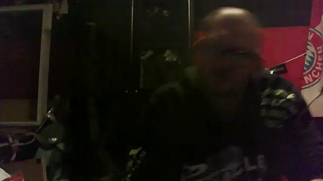 Snapshot of Die-geile-Sau chatting on 09-13-25, 08:08 Die-geile-Sau online show from 09-13-25, 08:08